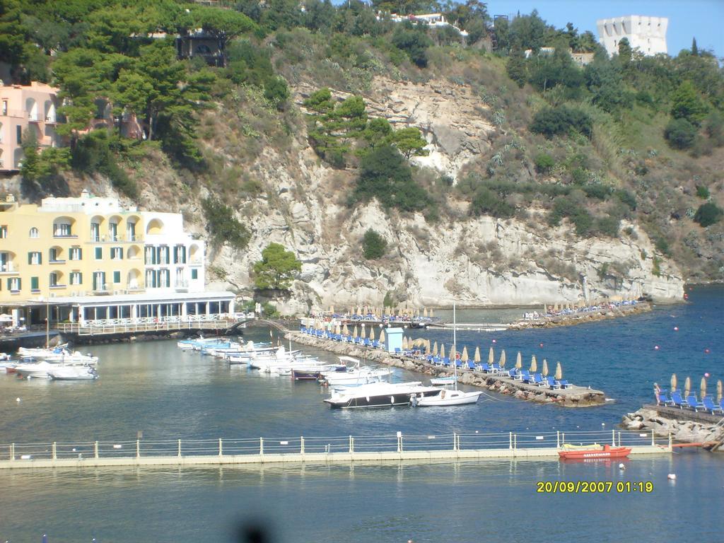 B&B Celestina Ischia Lacco Ameno (Isola d'Ischia) Exterior foto